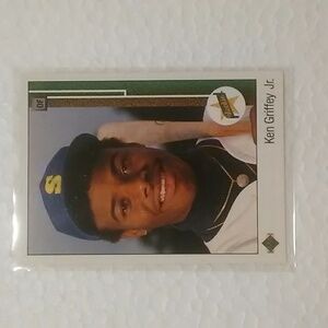 Kenny Griffey Jr. Rookie Baseball Card